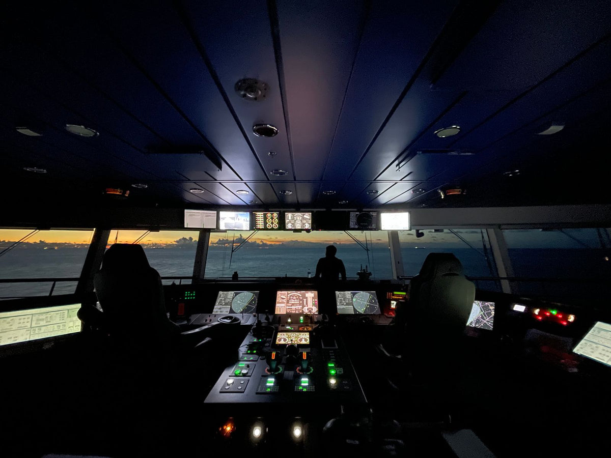Ship bridge navigation